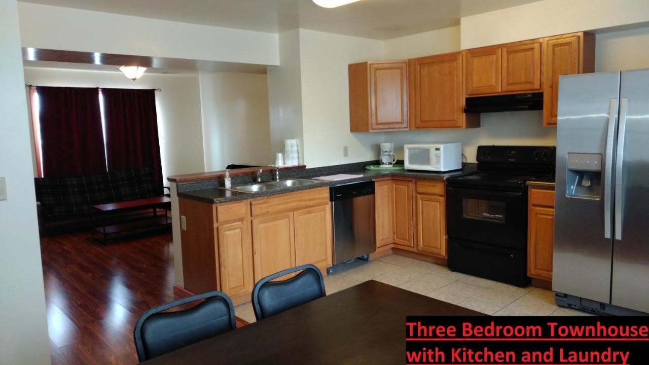 Stay Vacation Homes ไนแอการาฟอลส์ ภายนอก รูปภาพ