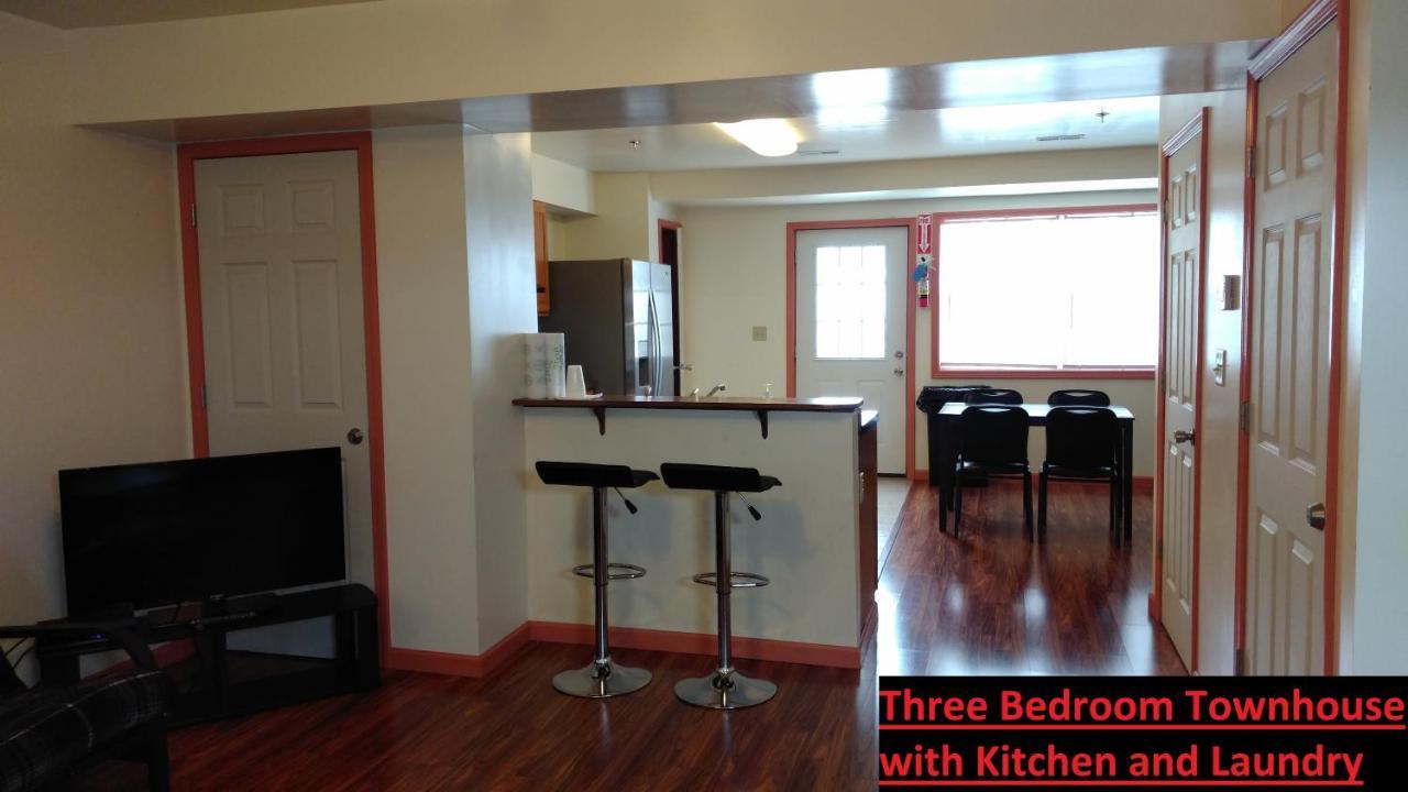 Stay Vacation Homes ไนแอการาฟอลส์ ภายนอก รูปภาพ