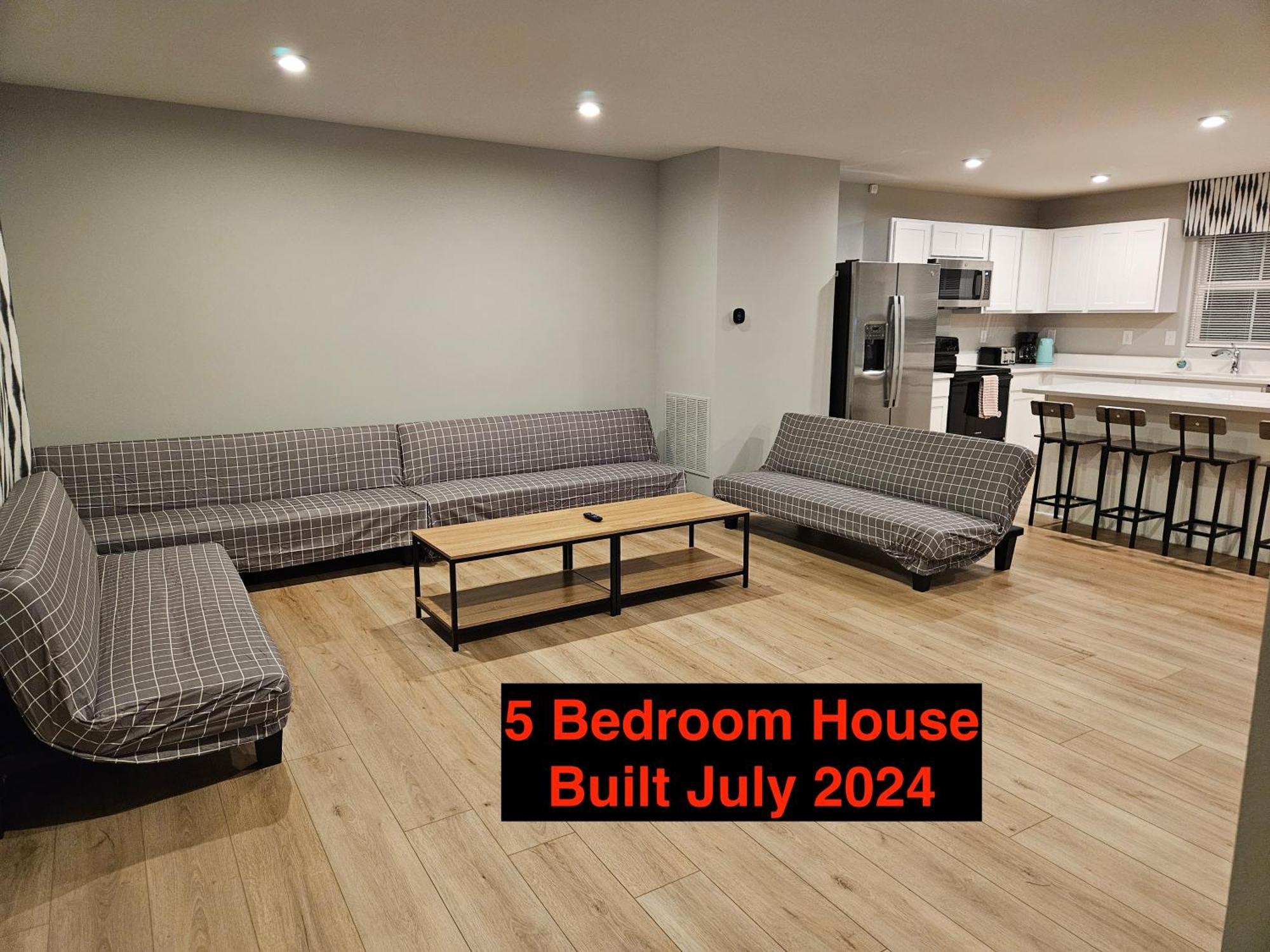 Stay Vacation Homes ไนแอการาฟอลส์ ภายนอก รูปภาพ